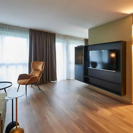 Szálloda Holzapfel 4*