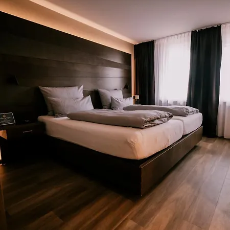 Szálloda Holzapfel 4*