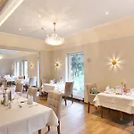 Holzapfel