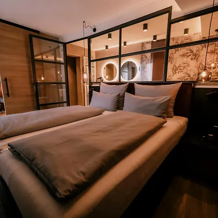 Szálloda Holzapfel 4*